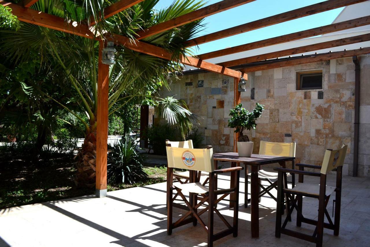 Porticciolo Bed & Breakfast Taranto Bagian luar foto