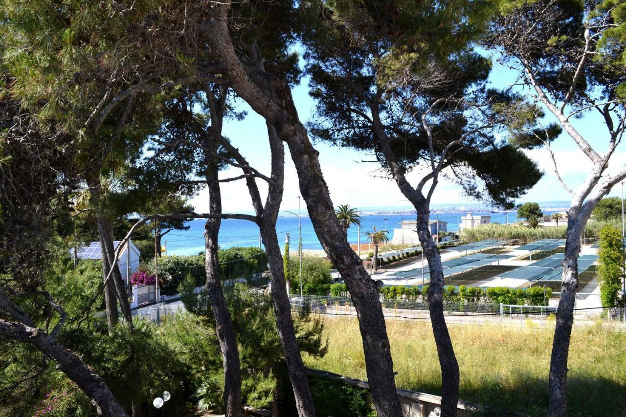 Porticciolo Bed & Breakfast Taranto Bagian luar foto